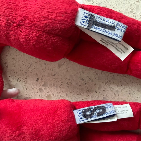 Two plush Elf on the Shelf plush shelf sitter dolls - Picture 6 of 6